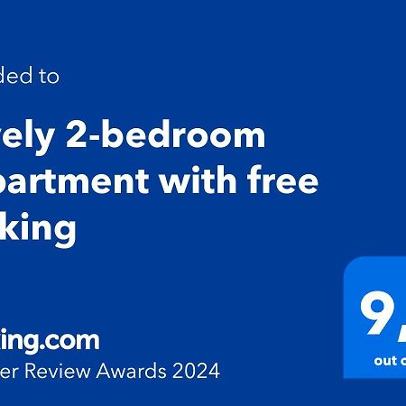 Lovely 2-Bedroom Appartment With Free Parking Dobrova Exteriér fotografie