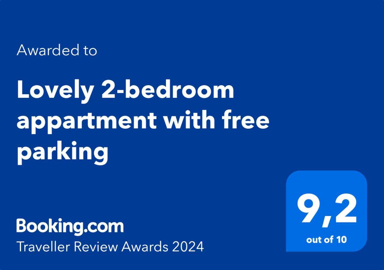 Lovely 2-Bedroom Appartment With Free Parking Dobrova Exteriér fotografie